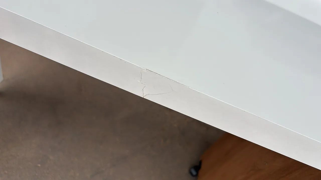 Mesa de computador com avaria  - Foto 2