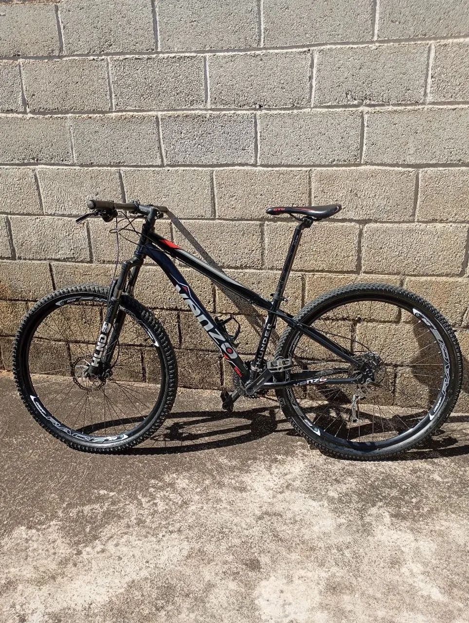 bicicleta venzo thunder