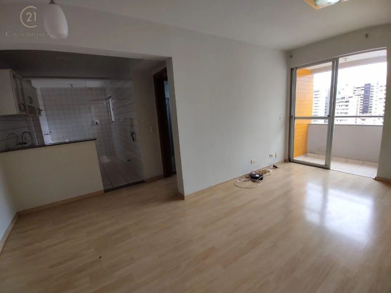 Apartamento para alugar em Londrina, Centro, com 1 quarto, com 60 m² - Foto 4