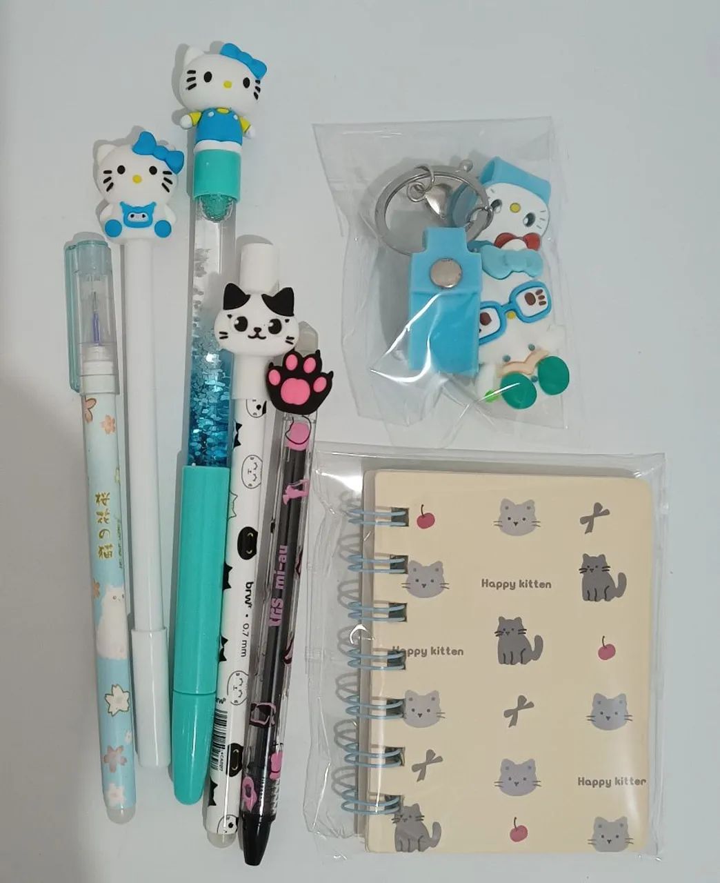 Kit de Papelaria Fofa Gatos Hello Kitty  - Foto 2