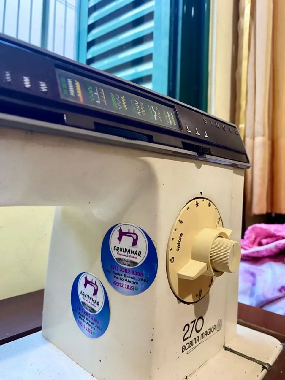 Máquina de Costura de Gabinete - Foto 2