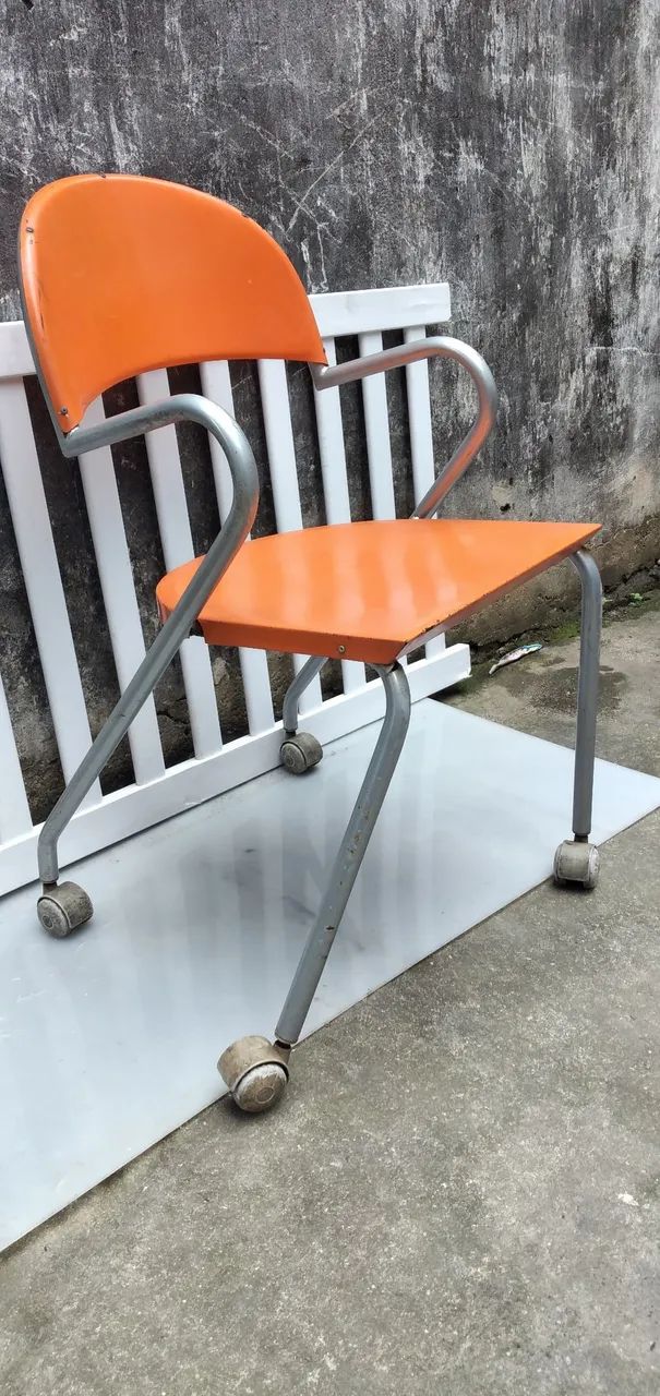 Vendo essa cadeira - Foto 2