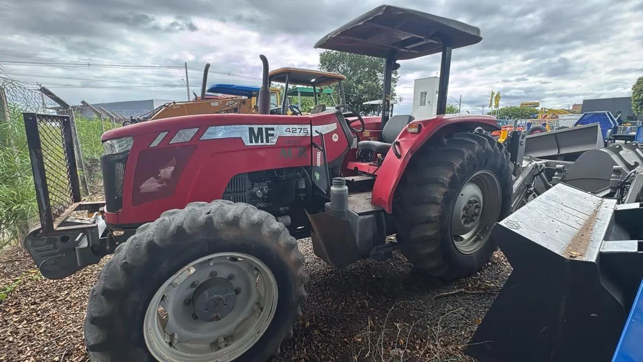 Massey 4275 PARTICULAR 