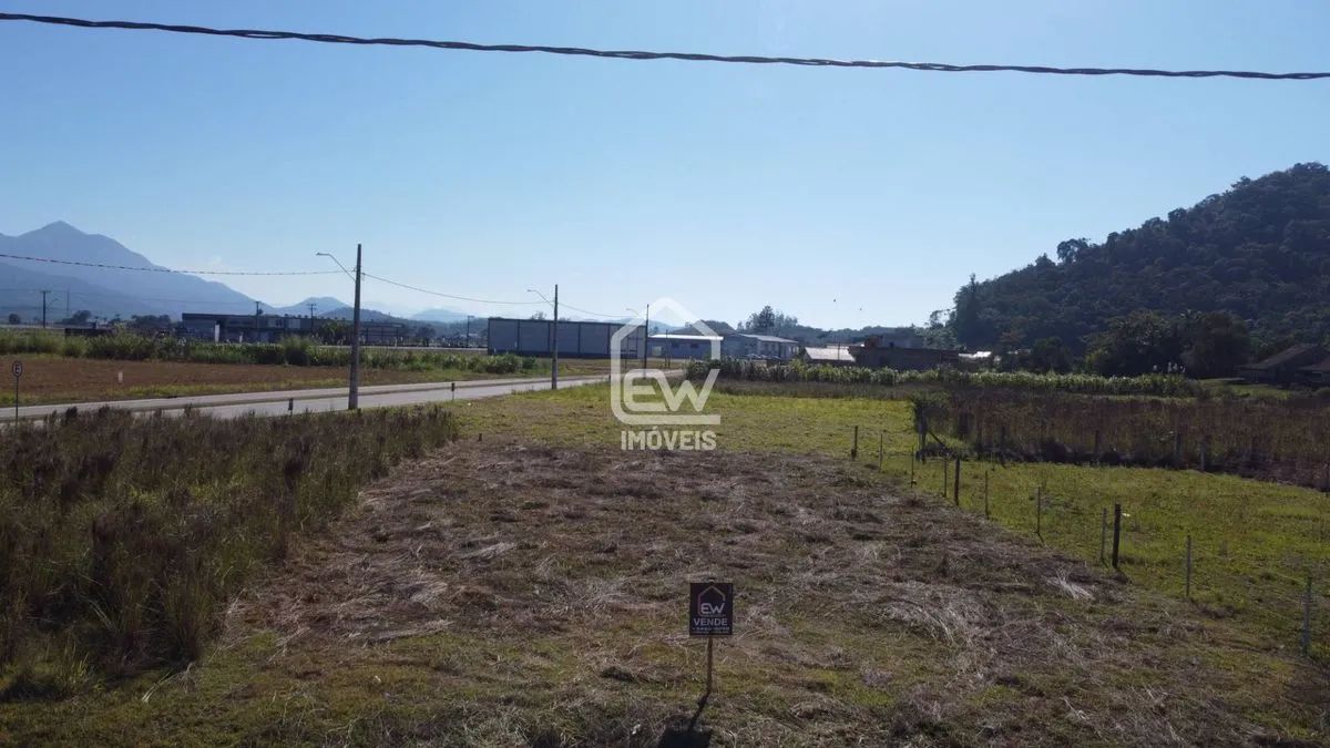 Lote com 393,55m² no Centro de Massaranduba/SC
