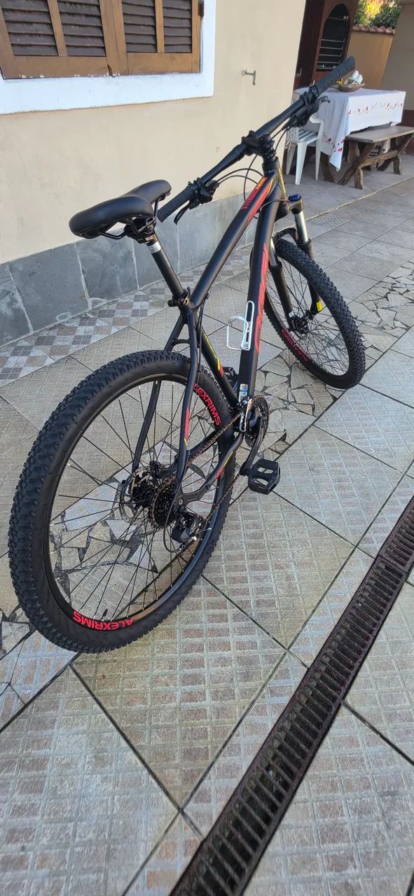 Bicicleta Oggi Hacker HDS Aro 29 - Pouquíssimo Uso, Menos de 100 km - Foto 6