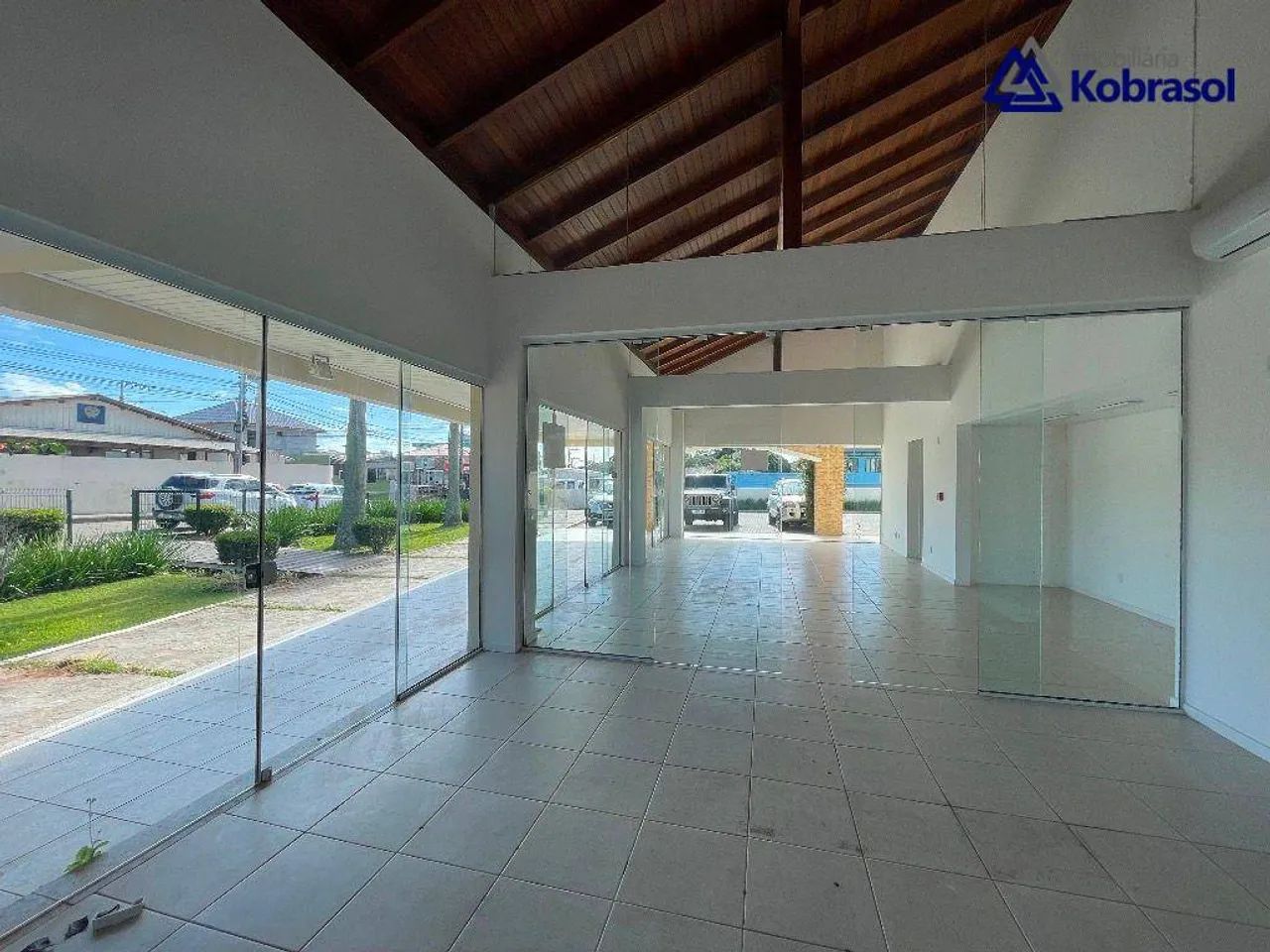Loja, 62 m² - venda por R$ 950.000,00 ou aluguel por R$ 4.460,00/mês - Santinho - Florianó - Foto 5