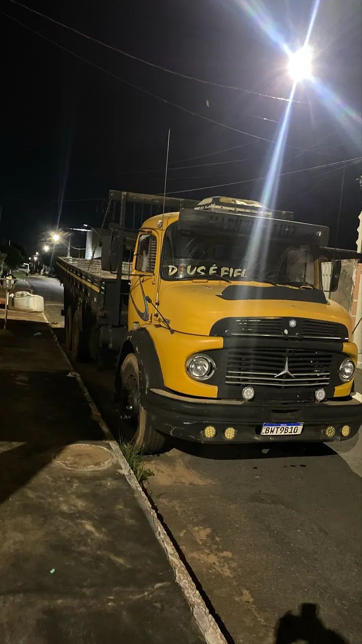 Mercedes Bens 1113 