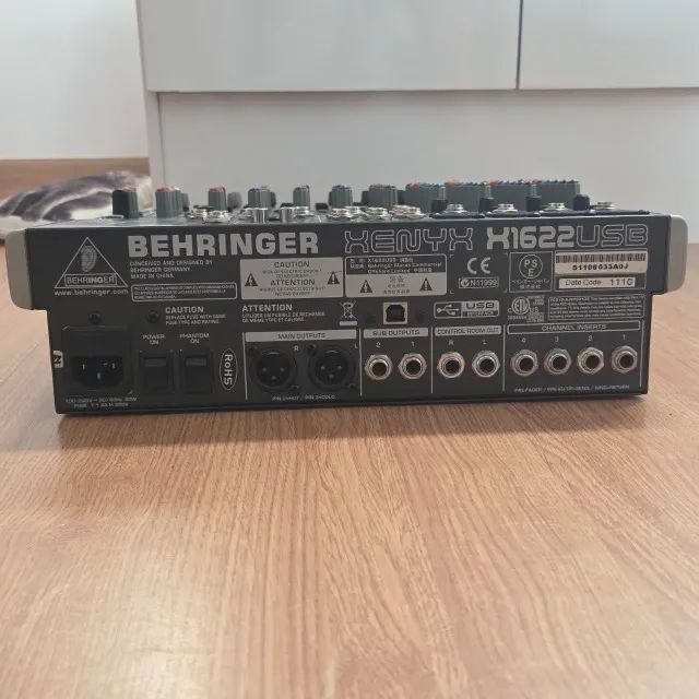 Mixer Behringer Xenyx X1622usb - 12 Canais Com Bag - Foto 2