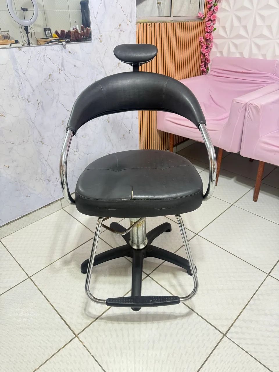 Vende-se cadeira hidráulica e lavatório  - Foto 3