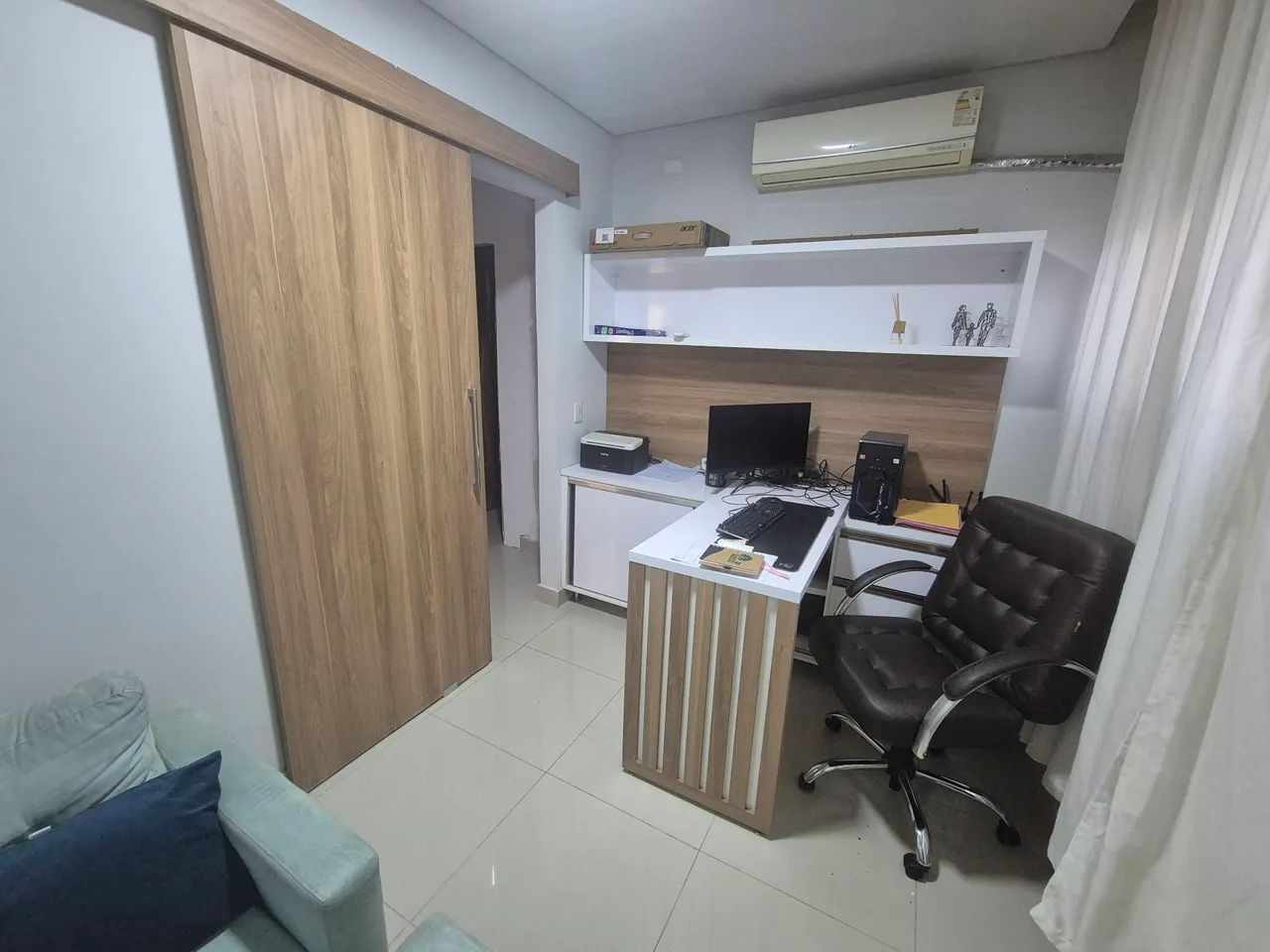 Vendo casa próxima ao shopping estação.  - Foto 3