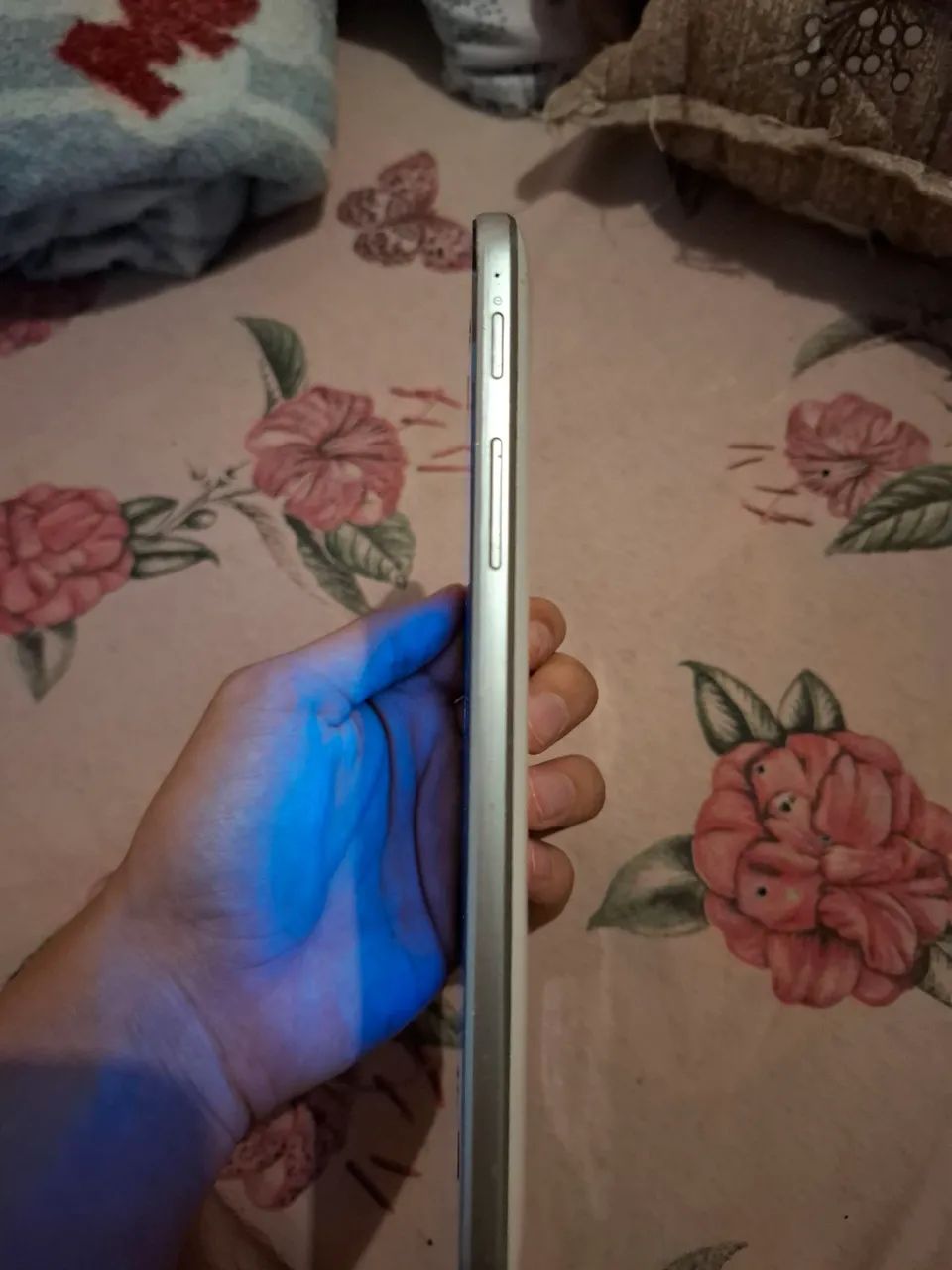 Samsung Galaxy Tab 3 - 8 GB / 2 GB RAM - Foto 2