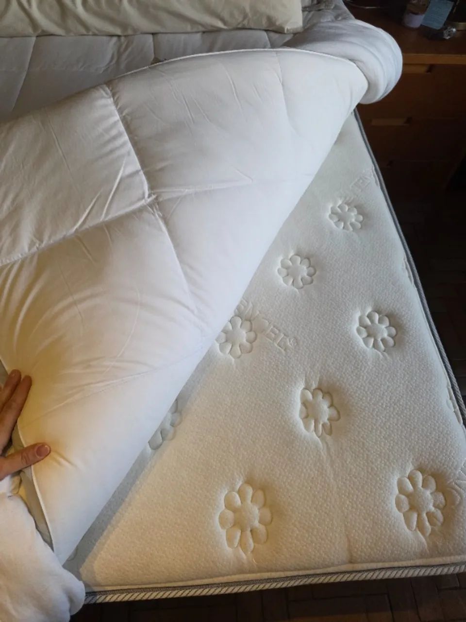Cama de Casal Queen com Cabeceira - Foto 4