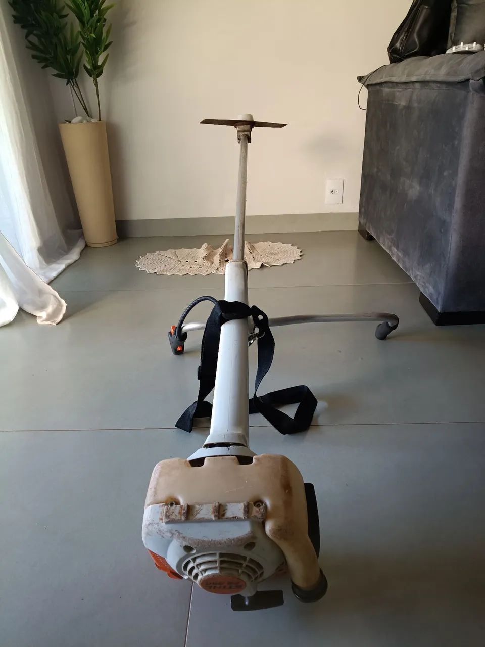 Roçadeira Stihl 350 - Foto 3