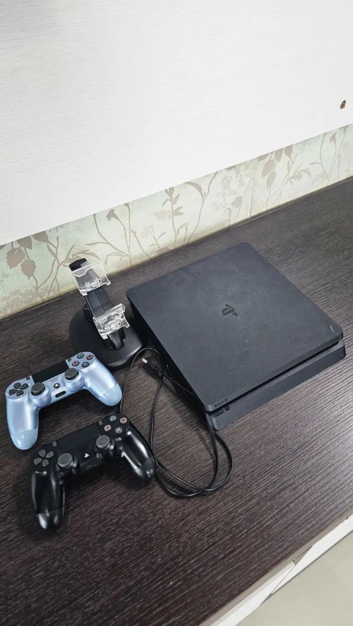 PS4 Slim 2017 1 TB