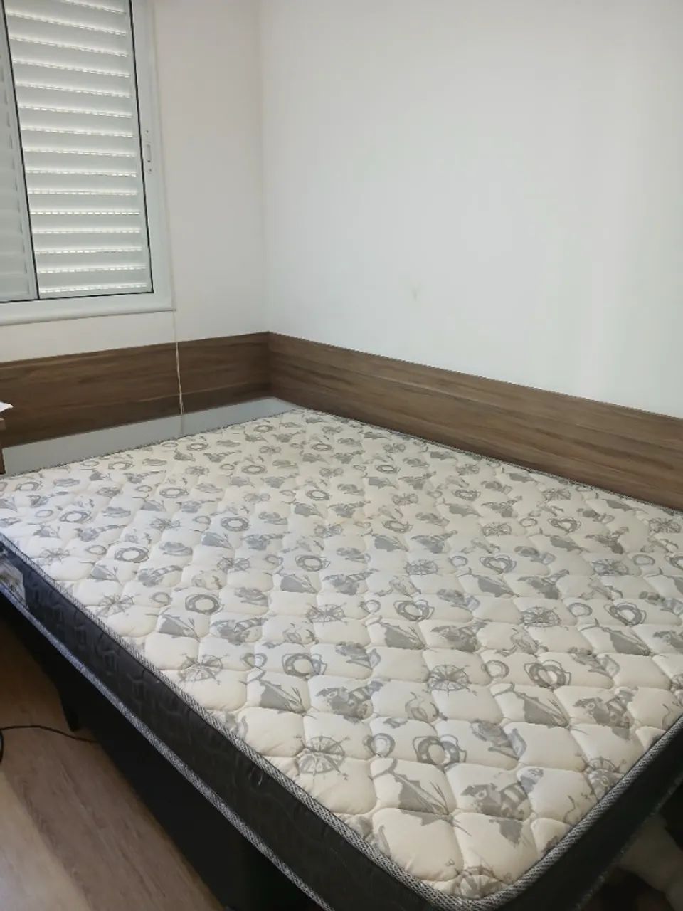 Cama de casal com colchão em excelente estado, ortobom - Foto 3