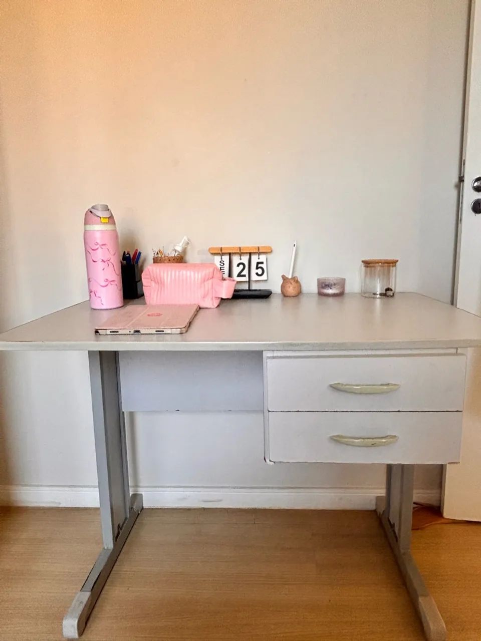 MESA DE ESCRITÓRIO 