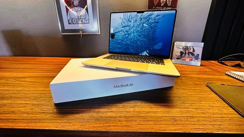 Apple 2025 MacBook Air (de 15 polegadas, Processador M4 da Apple