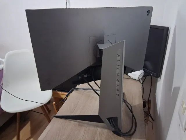 Monitor Alienware 240hz AW2518H - Foto 4