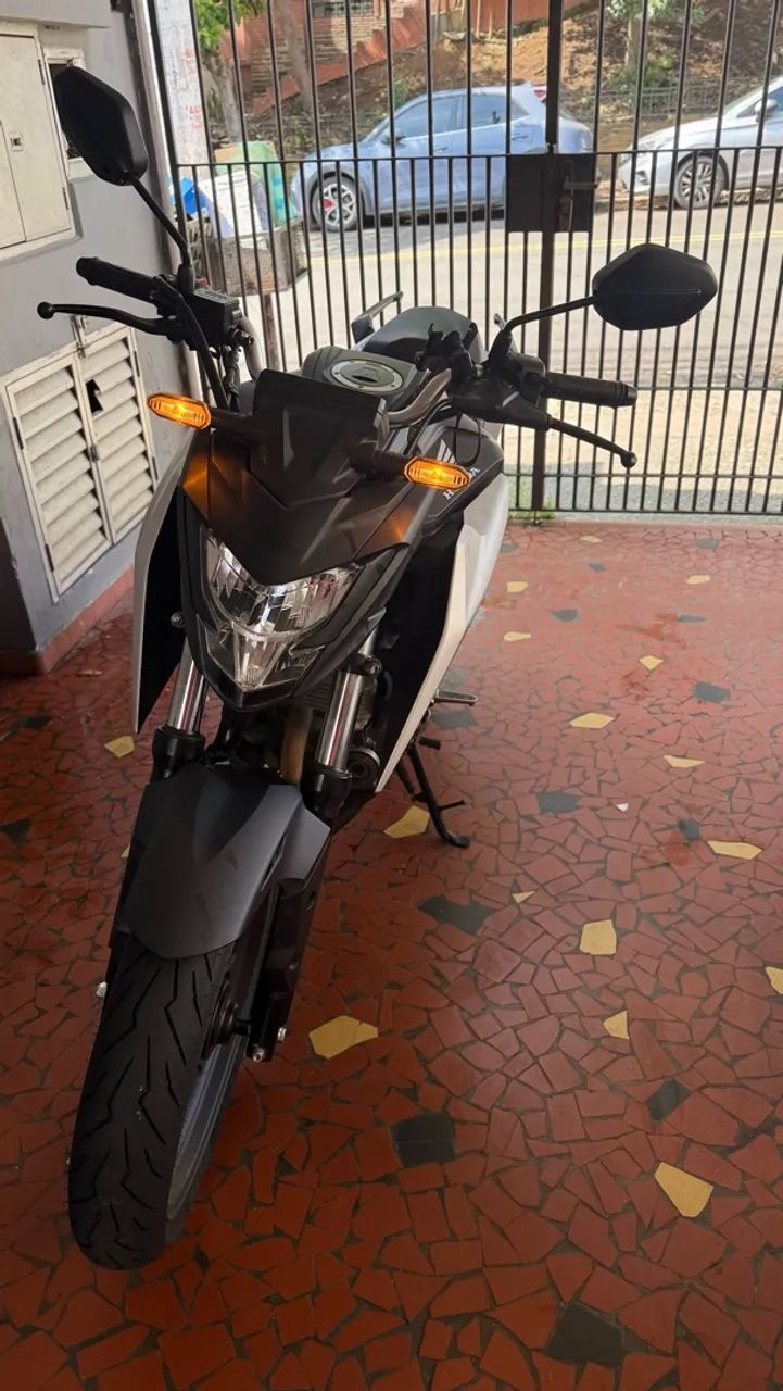 CB Twister 300 2026  - Foto 4