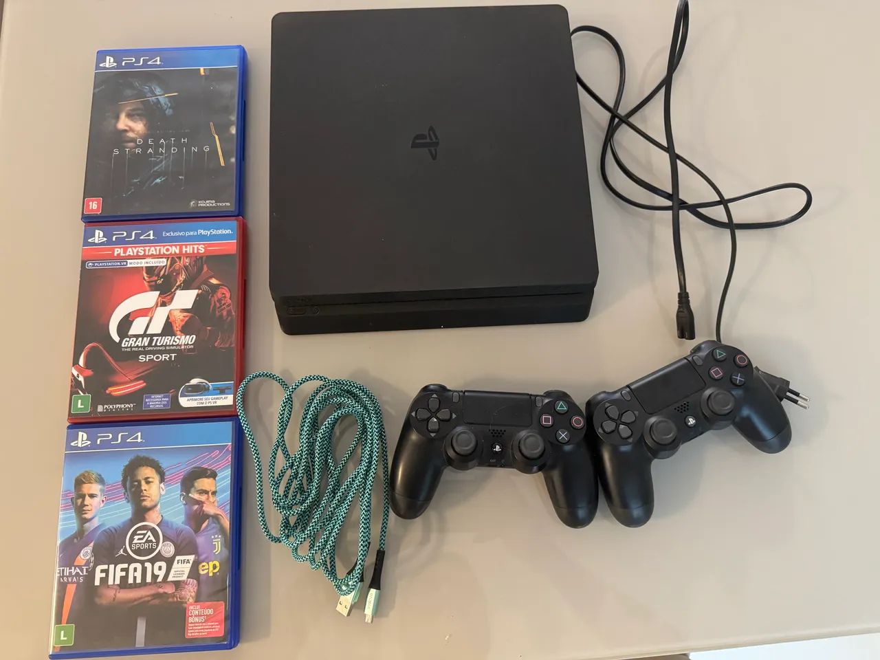 PS4 slim, 1TB