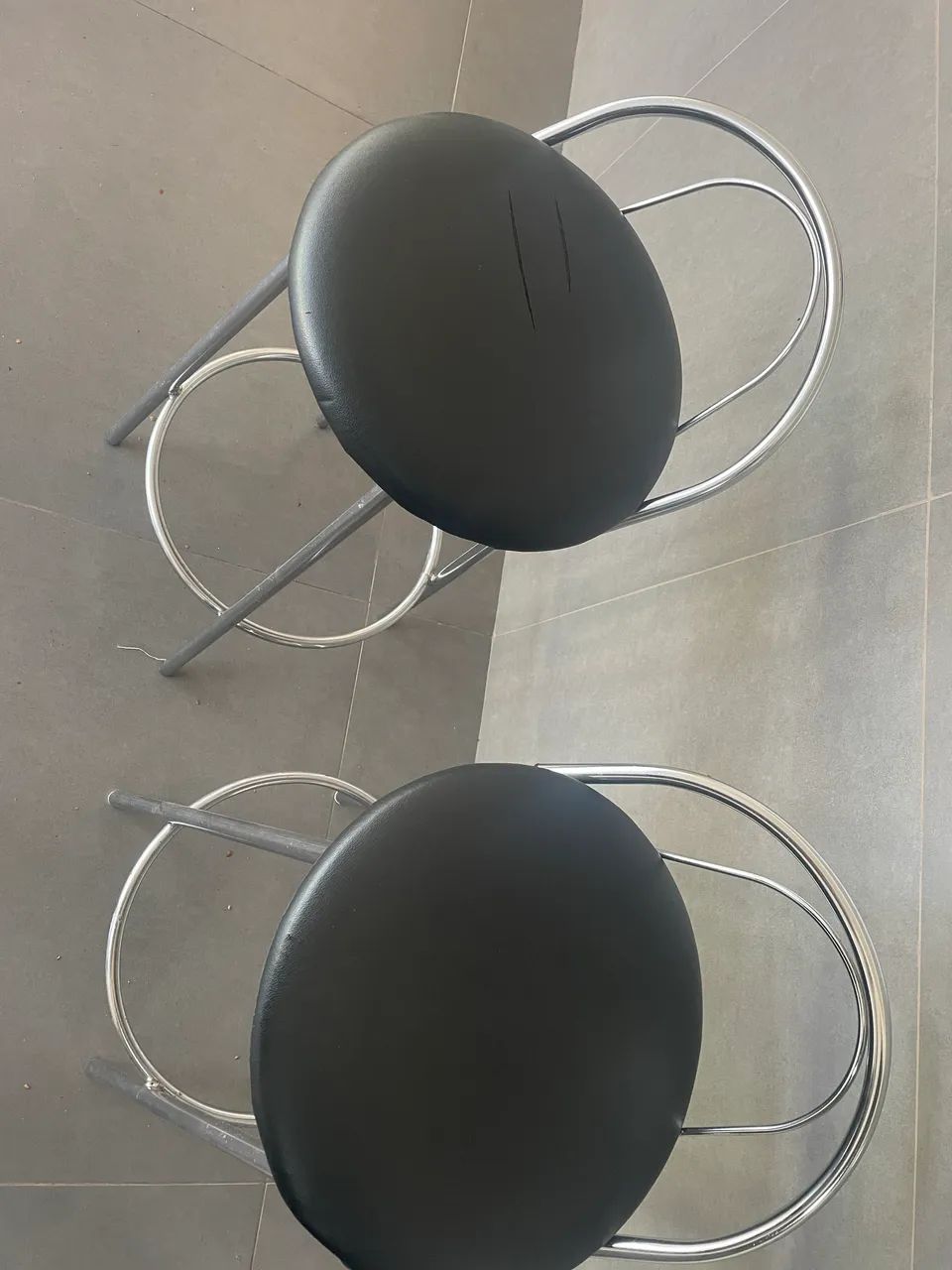 Vendo banquetas cromadas - Foto 2