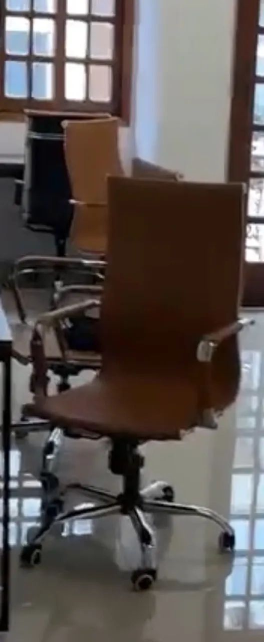 Cadeira de escritório  - Foto 3