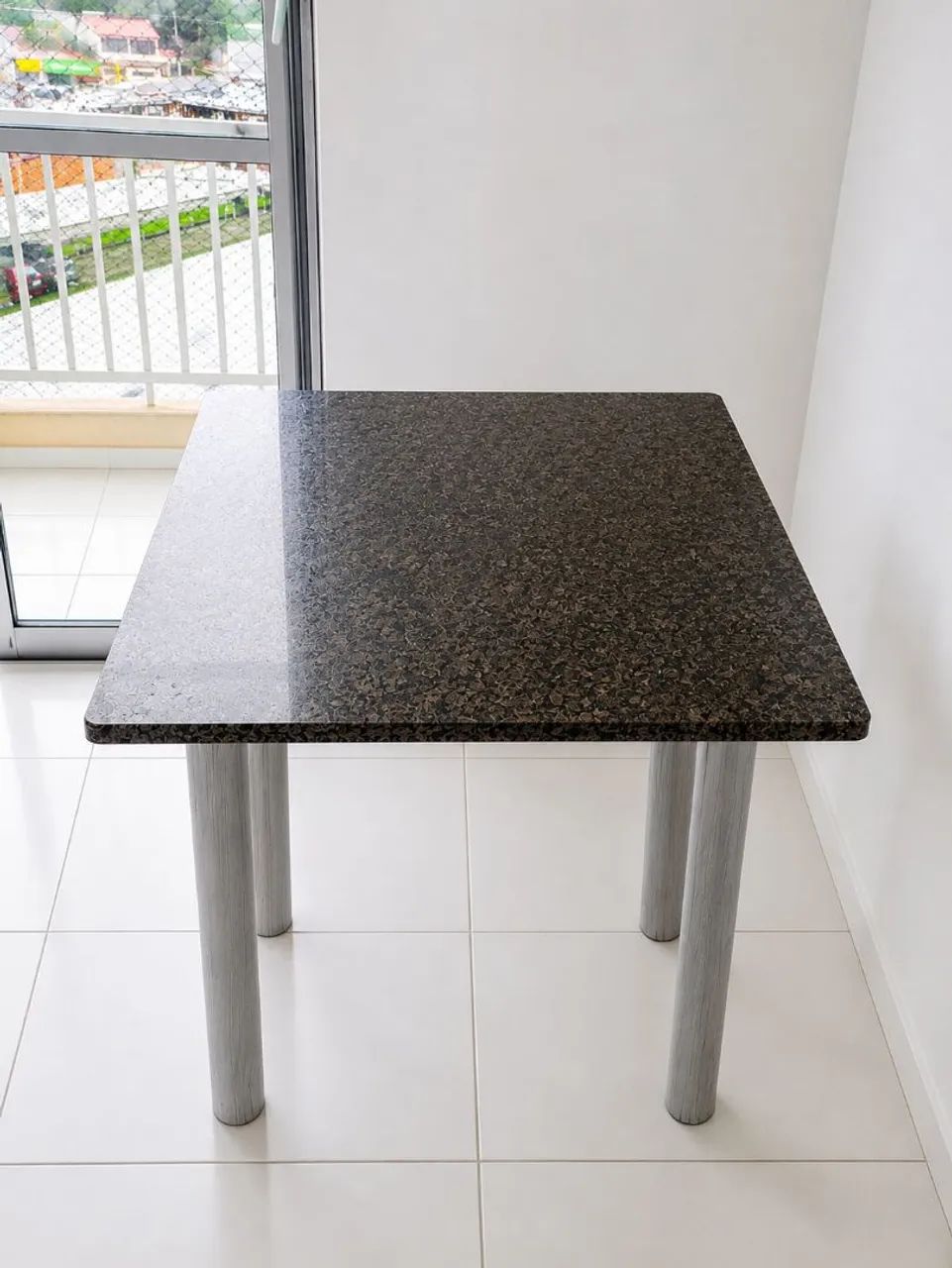 Mesa de mármore 