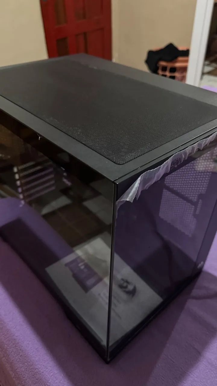 Gabinete Gamer Redragon Wideload Pro CA-604B-PRO. - Foto 2
