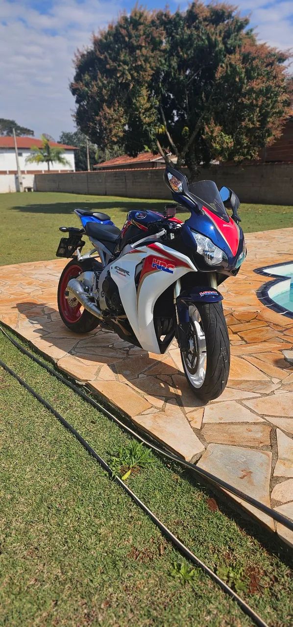 Cbr1000rr  - Foto 3