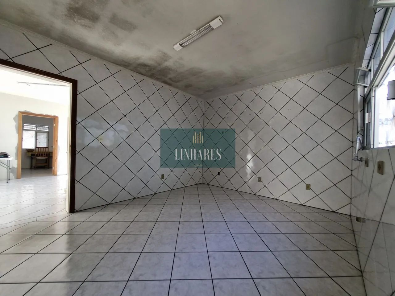 Casa com Viabilidade Residencial ou Comercial no Estreito. - Foto 4