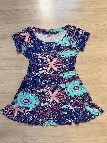 Desapego: Vestido Estampado com Bolsos (Tam P) - Foto 3