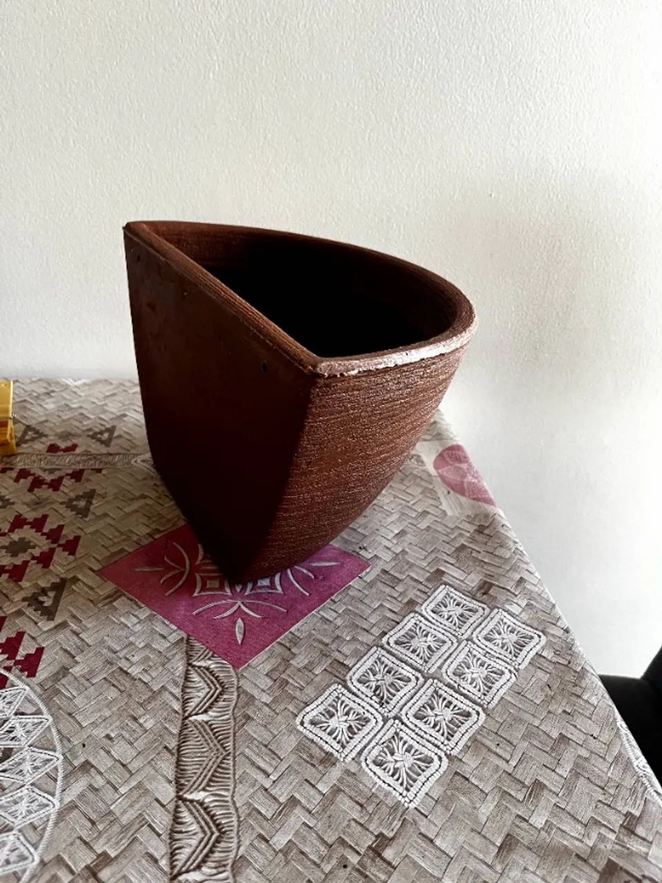 Vaso de parede marrom - Foto 2