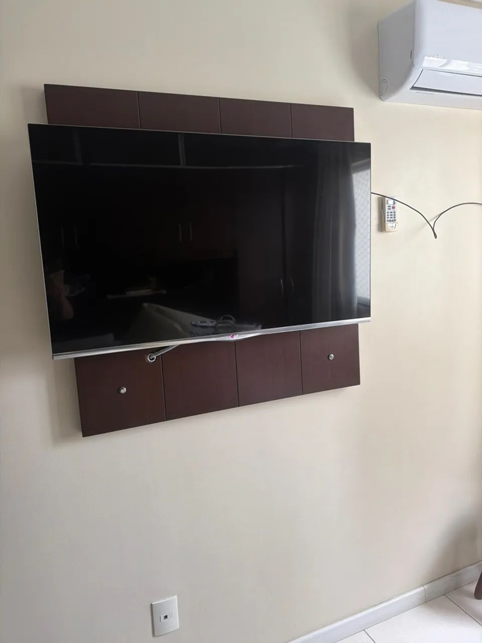 Smart TV LG semi nova 3 D - Foto 2