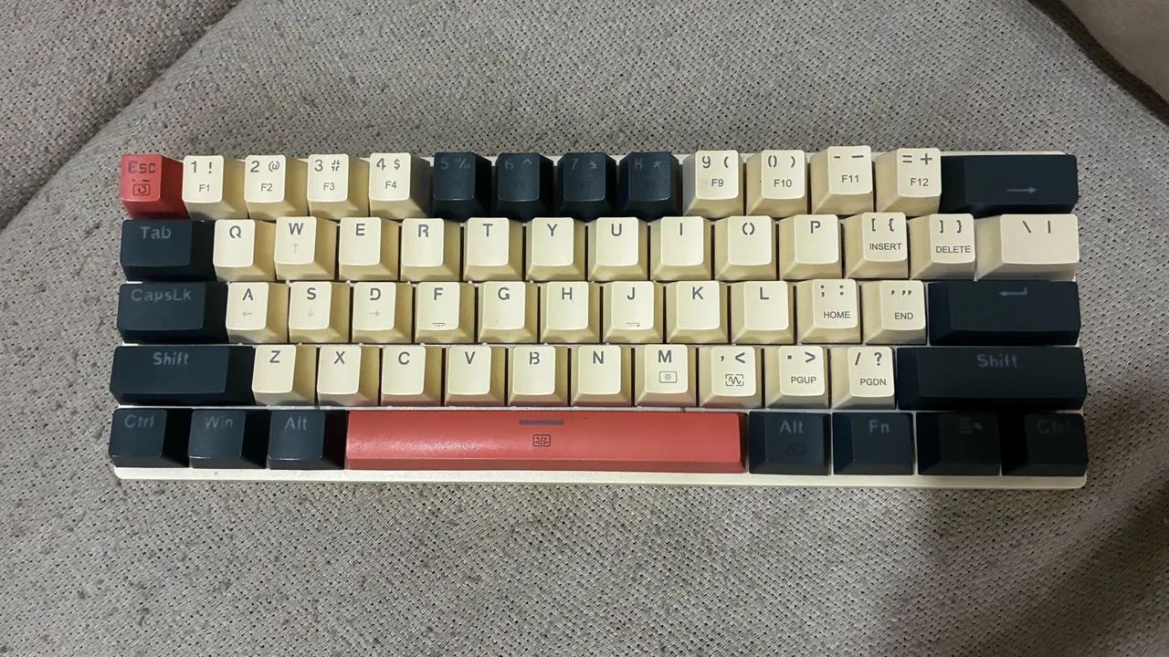 Teclado mecânico K500 61 (funcionando normalmente) - Foto 4