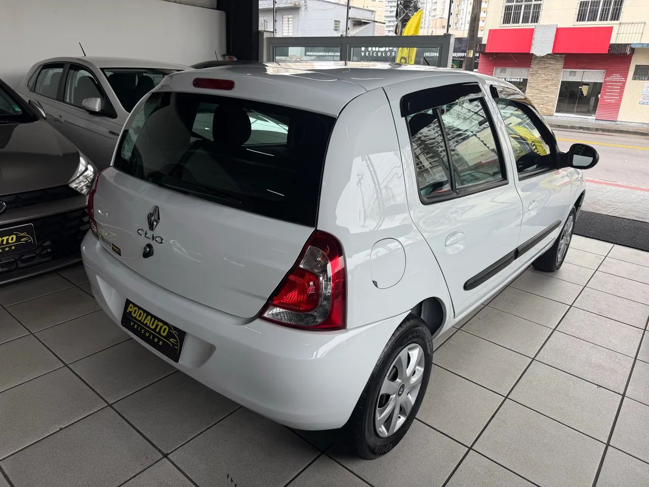Renault Clio Rn/alize/expr./1.0 Hi-power 16V 5P 2016 - Foto 4