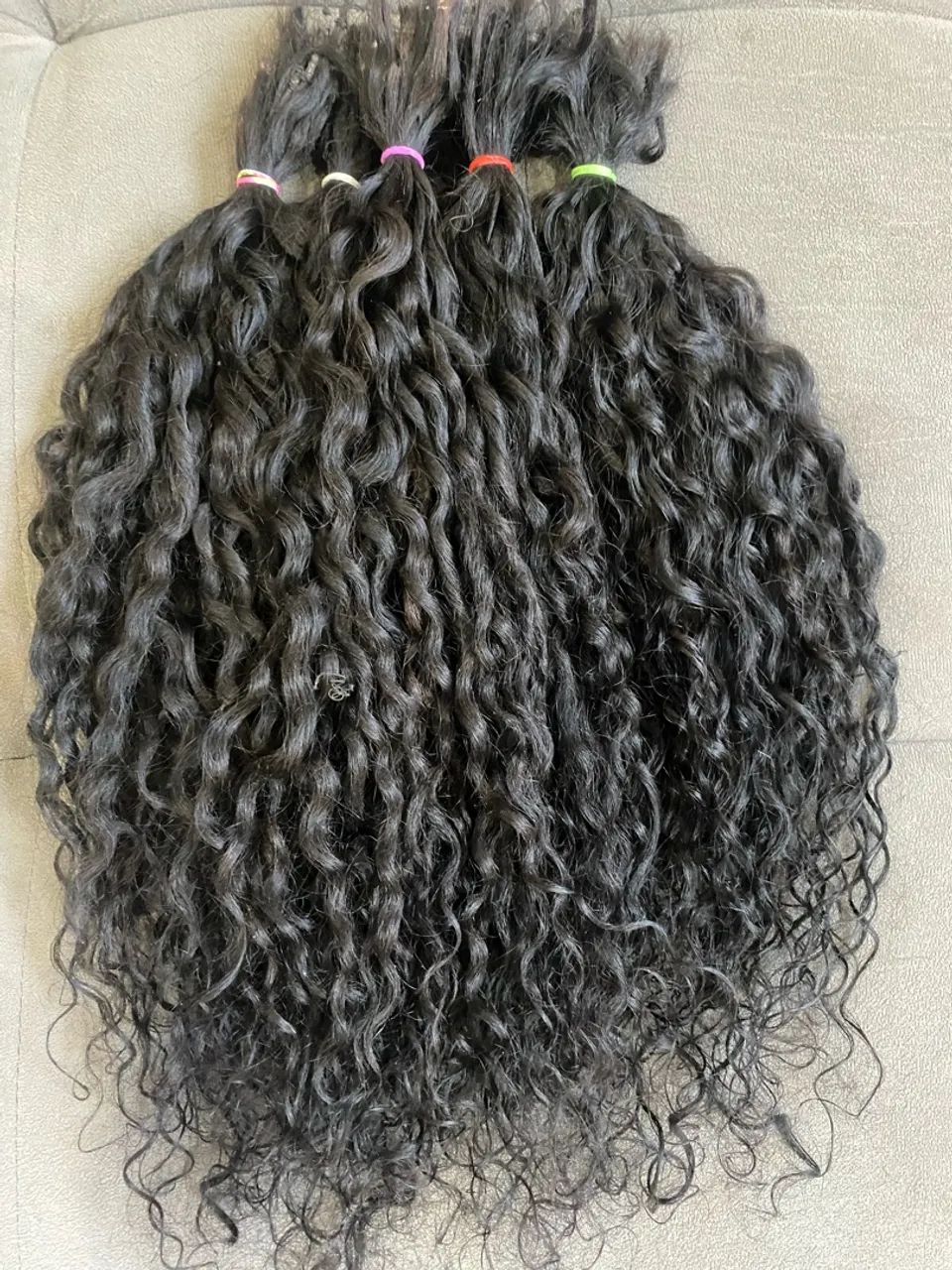 Mega hair cacheado 