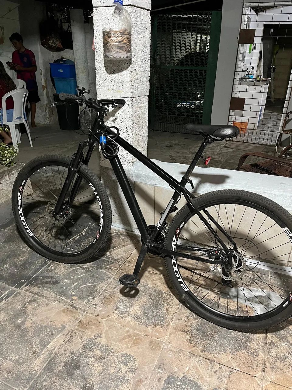 BICICLETA ARO 29 ESTADO EXCELENTE  - Foto 4