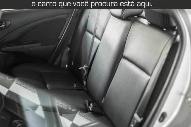 Toyota Etios Cross 1.5 Automático ( 16.000 km Com Kit Gas ) - Foto 13