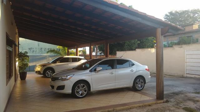 Lindo sobrado de alto padrão com 5 suítes plenas - Setor Santa Genoveva - Foto 5