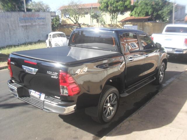 Toyota hillux srv 4x4 2.8 diesel automatica - Foto 4