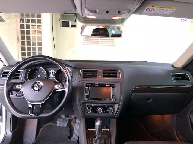 Vw - Volkswagen Jetta Confortiline - Foto 4