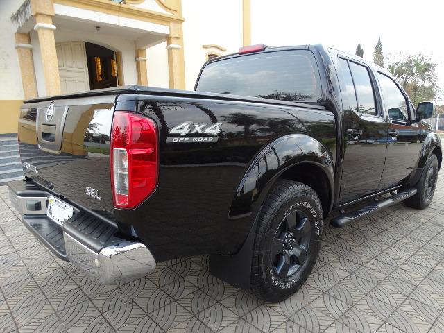 Nissan Frontier SEL_2.5TDI(171CV)_AUT._4X4_ExtrANovA_LacradAOriginaL_REvisaDA_Placa A_ - Foto 4