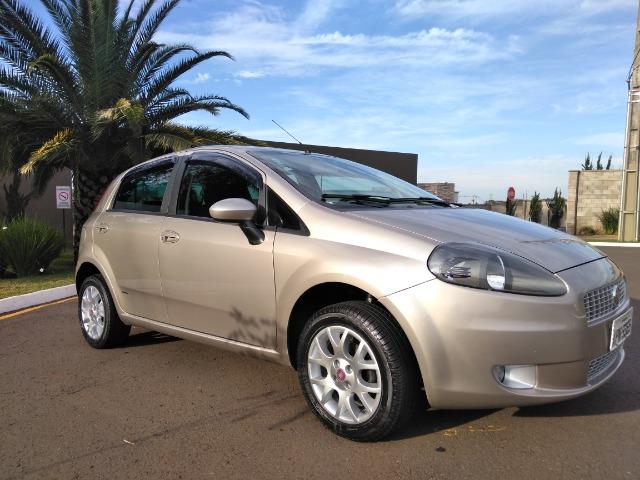 Punto Elx, maior que o Fiat Pálio