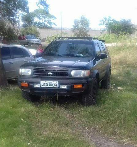 Nissan Pathfinder - Foto 12