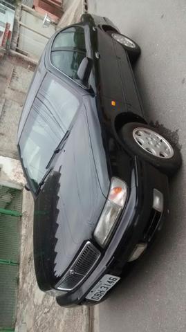 Nissan máxima