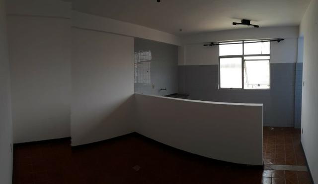 Alugo: Sala Estrada do Coco - Lauro de Freitas - Edf. Monsenhor Bicalho - Foto 5
