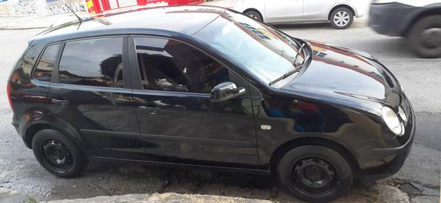 Polo, 1.6 completo, vendo ou troco! - Foto 14