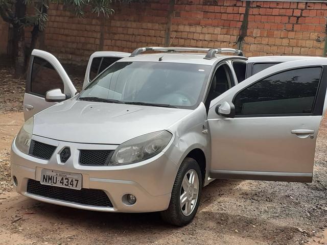 Vendo sandero 1.6 - Foto 7