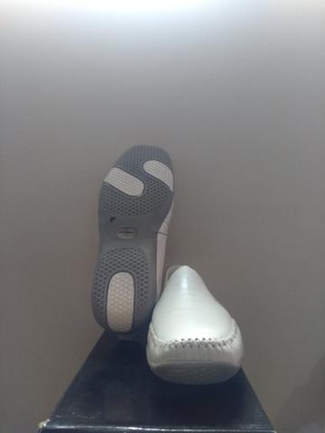 Sapato Branco Tipo Mocassim Branco 43