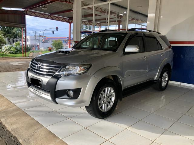 Hilux SW4 - 2013 - 7 lugares - SRV - Automática - Foto 5